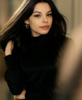 Kubra 20+ Anfängerin